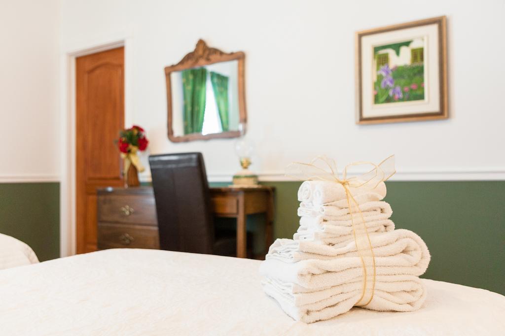 Gite Le Royal Champetre B&B Boischatel Zimmer foto